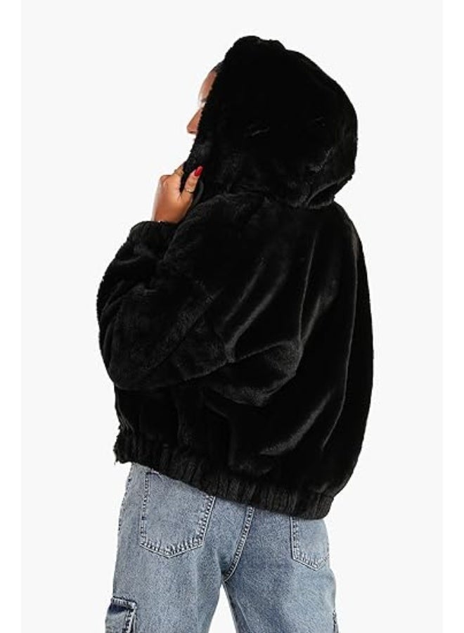 جاكيت  بغطاء للراس من الفرو الصناعي - Image 4